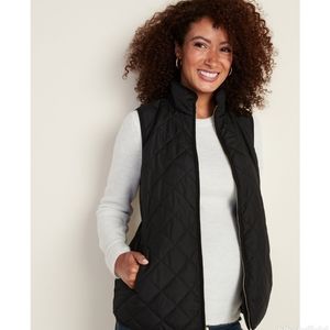 Old Navy Quilted Maternity Vest
